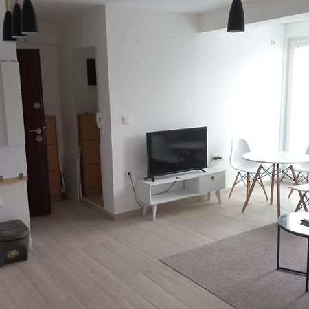 Sunny Apartment Скопье Экстерьер фото